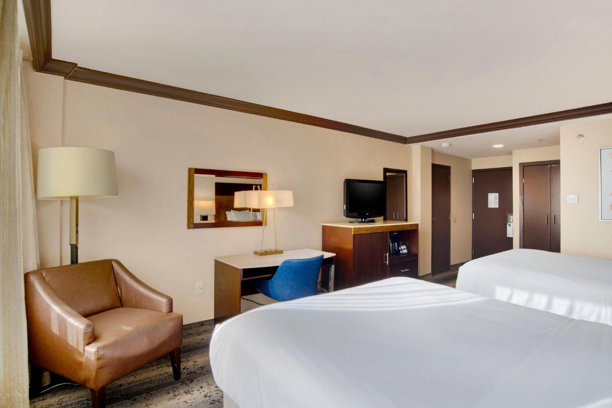 Crowne Plaza Hotel Harrisburg-Hershey By Ihg Экстерьер фото